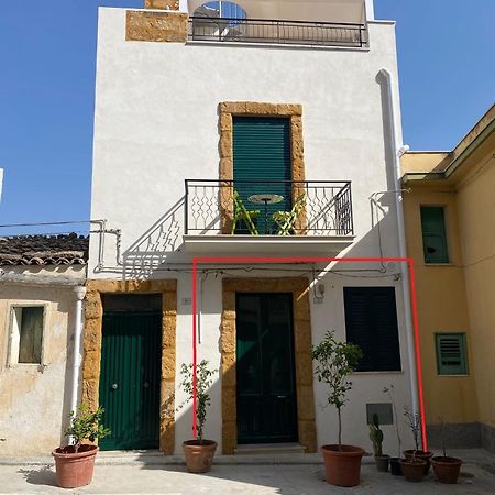 Vista Baglio Grande Apartment Sambuca di Sicilia Bagian luar foto